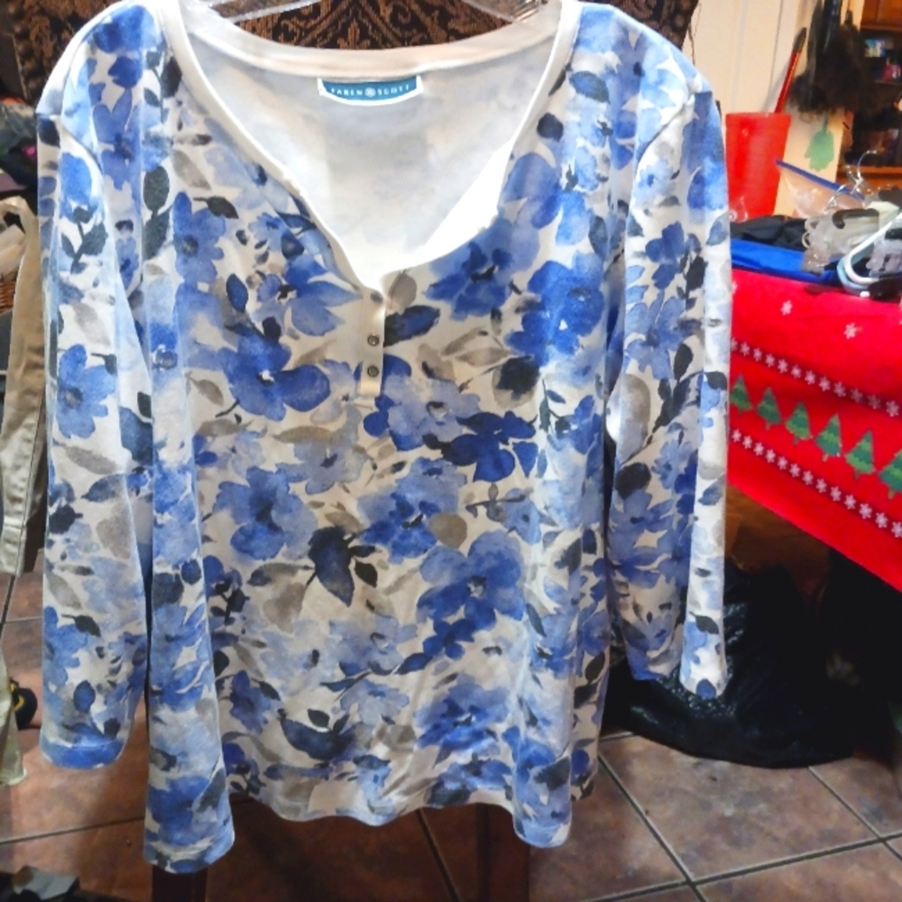 Karen Scott XL Blouse